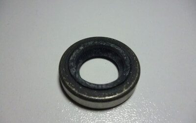 0321459 OIL RETAINER