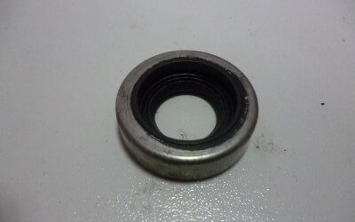 0333778 OIL RETAINER