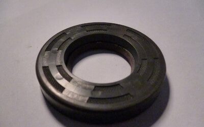 16714M – OIL SEAL LOWER