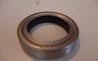 26-70081 OIL SEAL