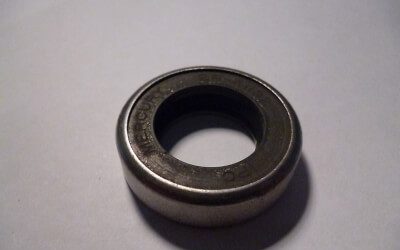 41131 – OIL SEAL BEARING CARRIER OUTER