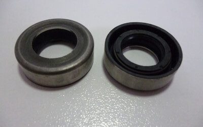 66022 OIL SEAL BEARING CARRIER